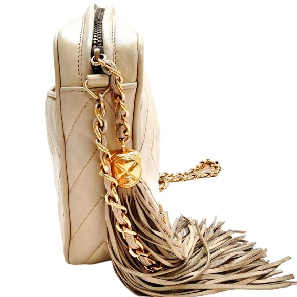 982870AM (S6) Chanel Crossbody Bag White Lambskin - Picture 4 of 11